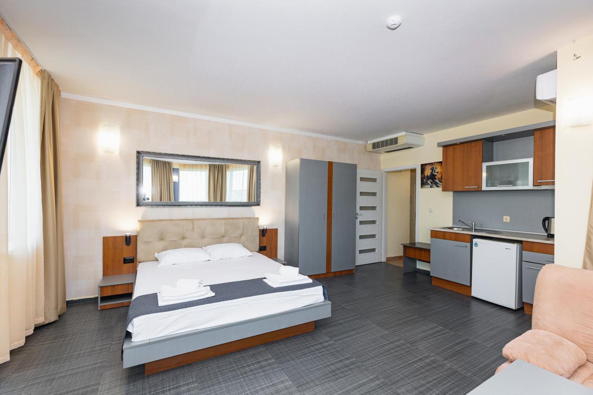 Favorit Aparthotel Pantai Sunny Luaran gambar